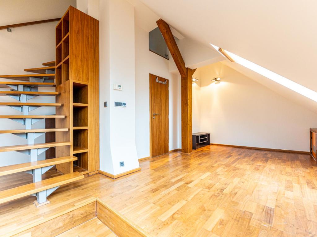 Prodej bytu 5+kk 154 m2, Praha – náhled fotky 12