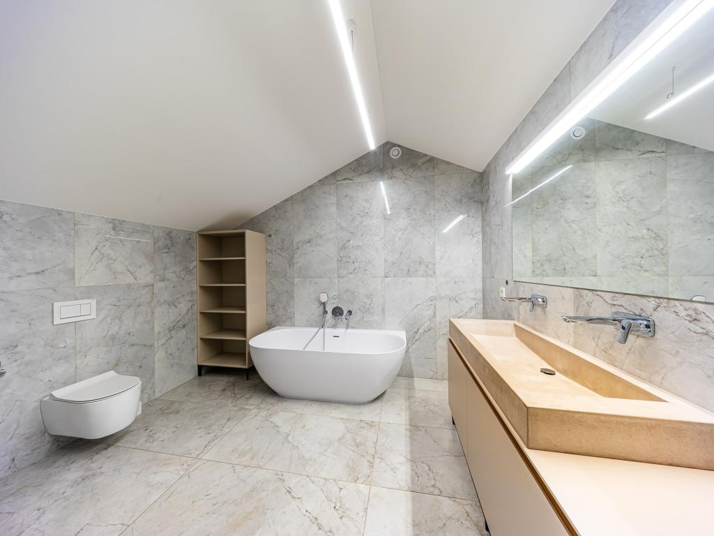 Pronájem bytu 4+kk 151 m2, Praha – náhled fotky 12