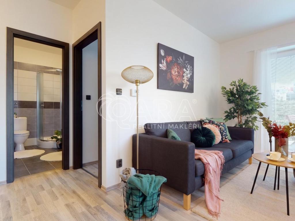 Pronájem bytu 2+kk 34 m2