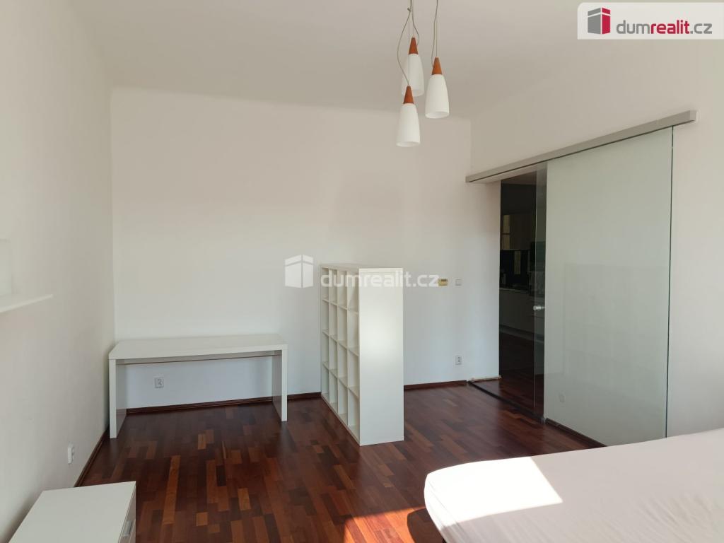 Pronájem bytu 2+1 65 m2