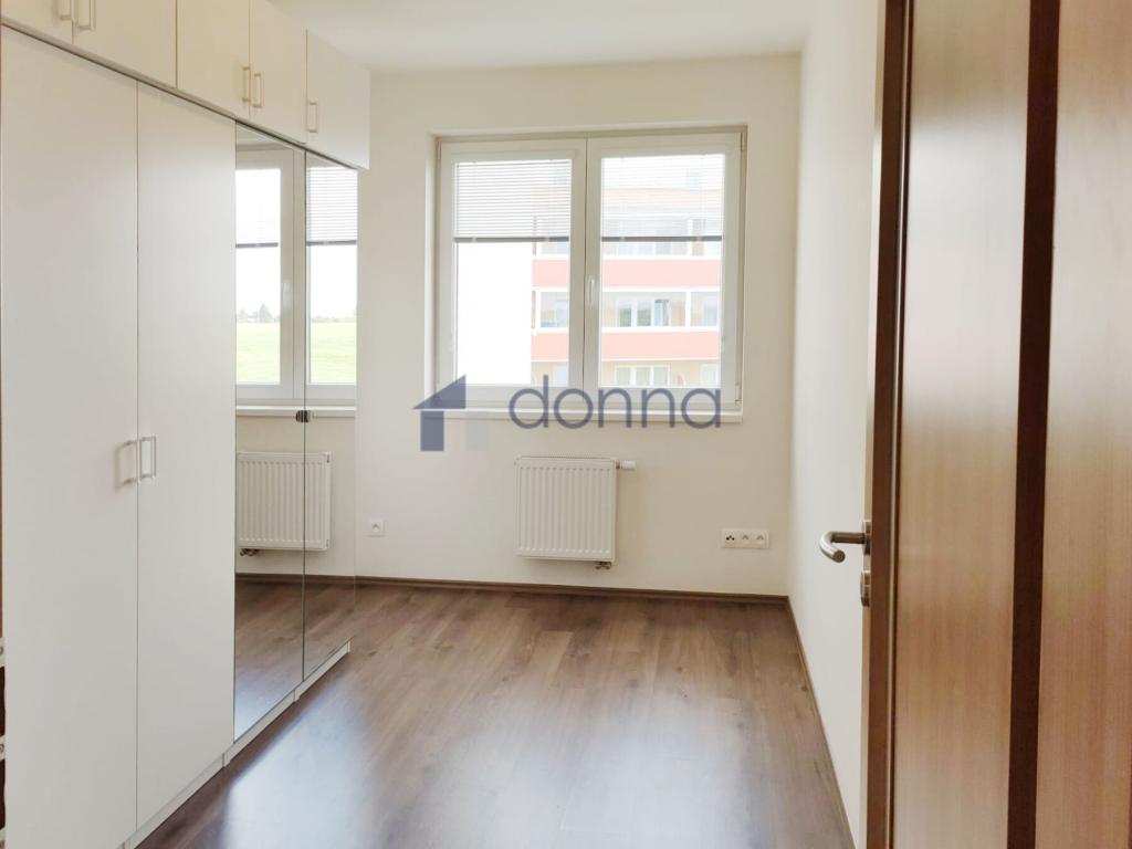 Pronájem bytu 4+kk 85 m2, Praha – náhled fotky 14