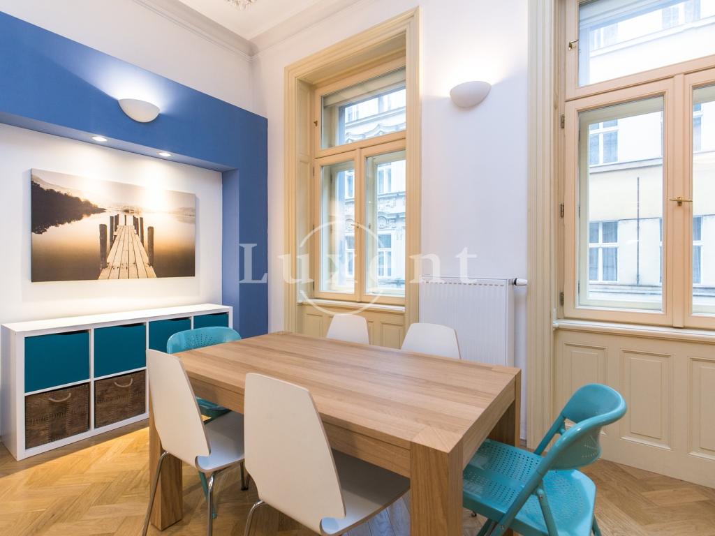 Pronájem bytu 2+kk 66 m2