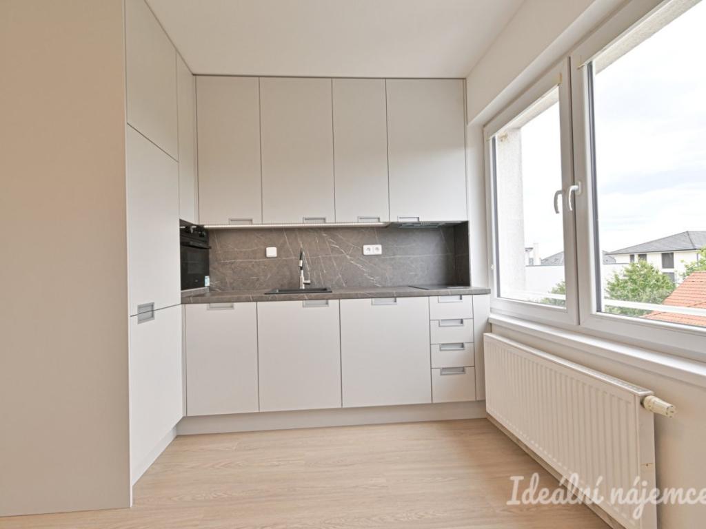 Pronájem bytu 2+kk 34 m2, Brno – náhled fotky 10