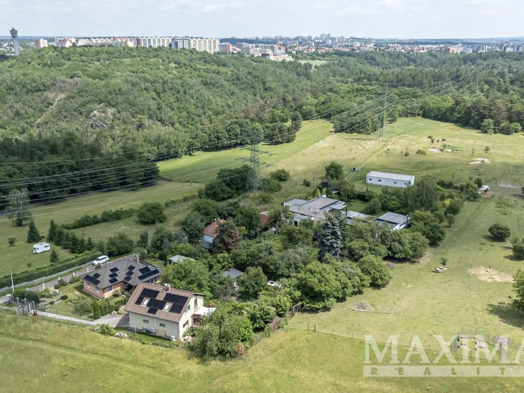 Prodej pozemku 890 m2, Praha – náhled fotky 14