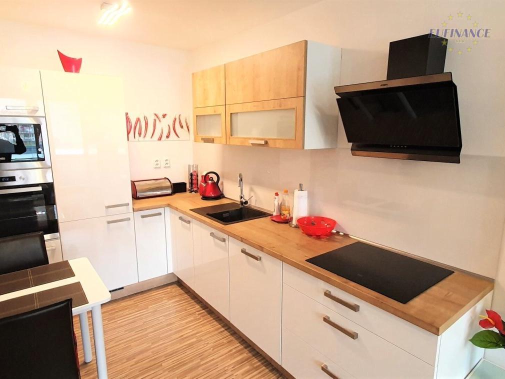 Pronájem bytu 2+kk 42 m2