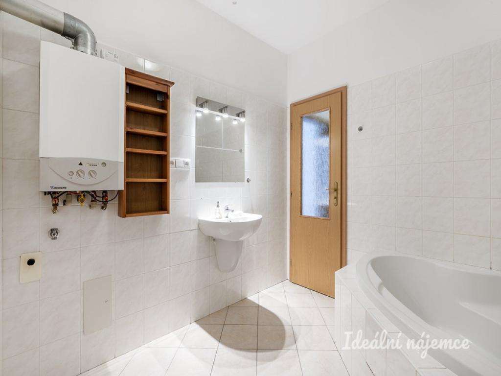 Pronájem bytu 2+kk 49 m² – další