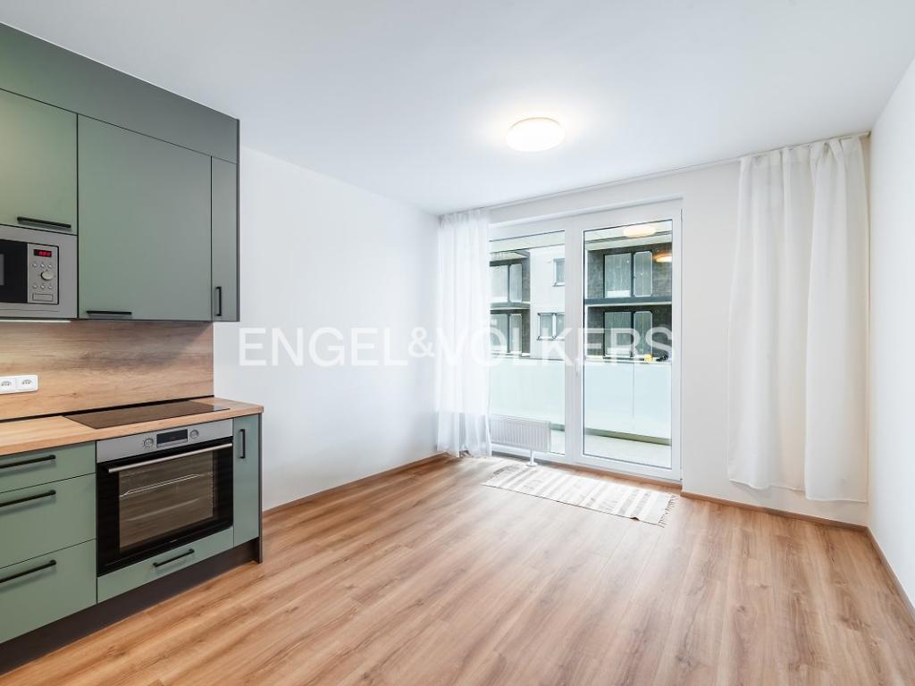 Pronájem bytu 1+kk 27 m2