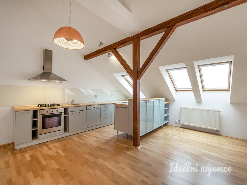 Pronájem bytu 3+kk 82 m2