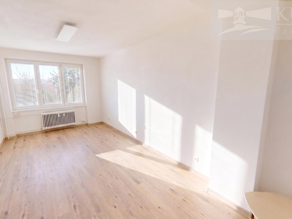 Pronájem bytu 2+1 52 m2