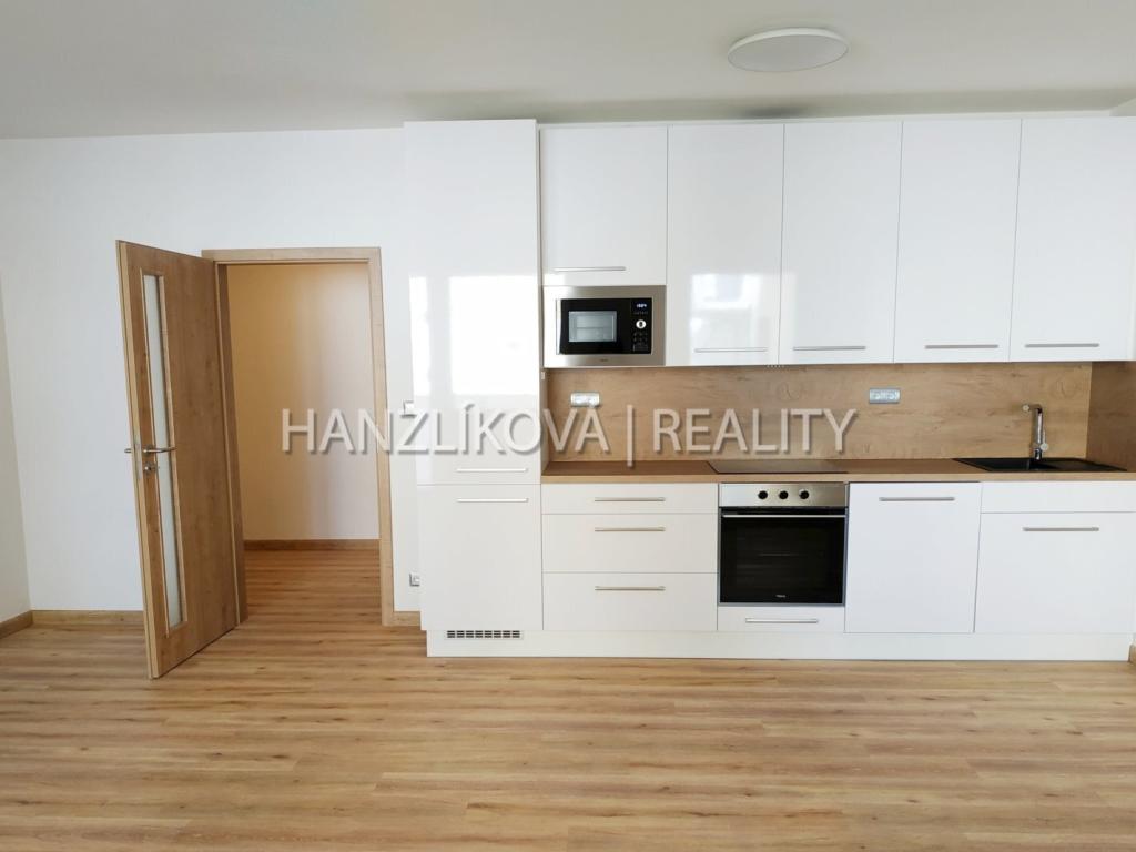 Pronájem bytu 1+kk 40 m2