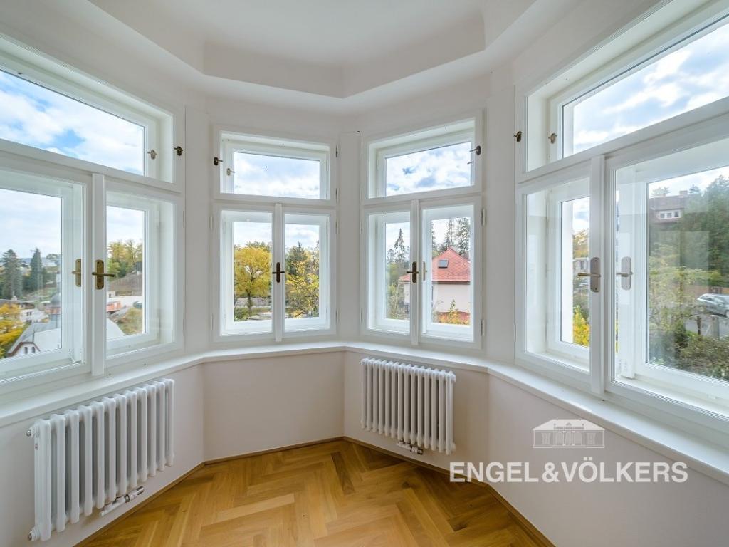 Pronájem domu 356 m2