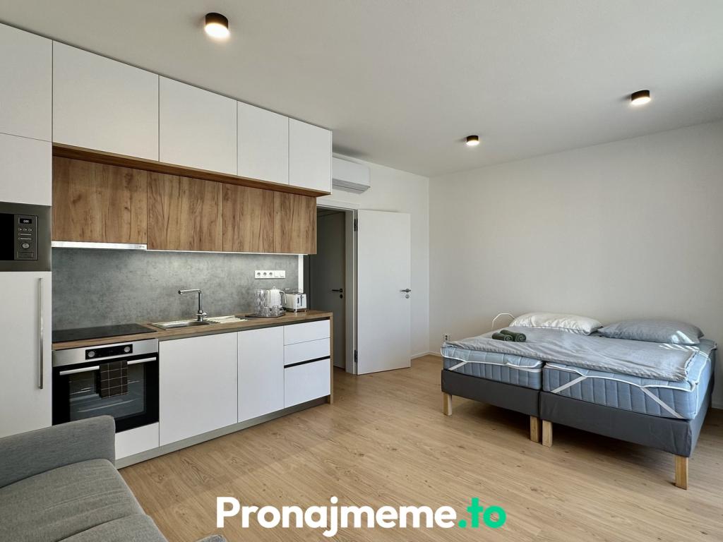 Pronájem bytu 1+kk 34 m2