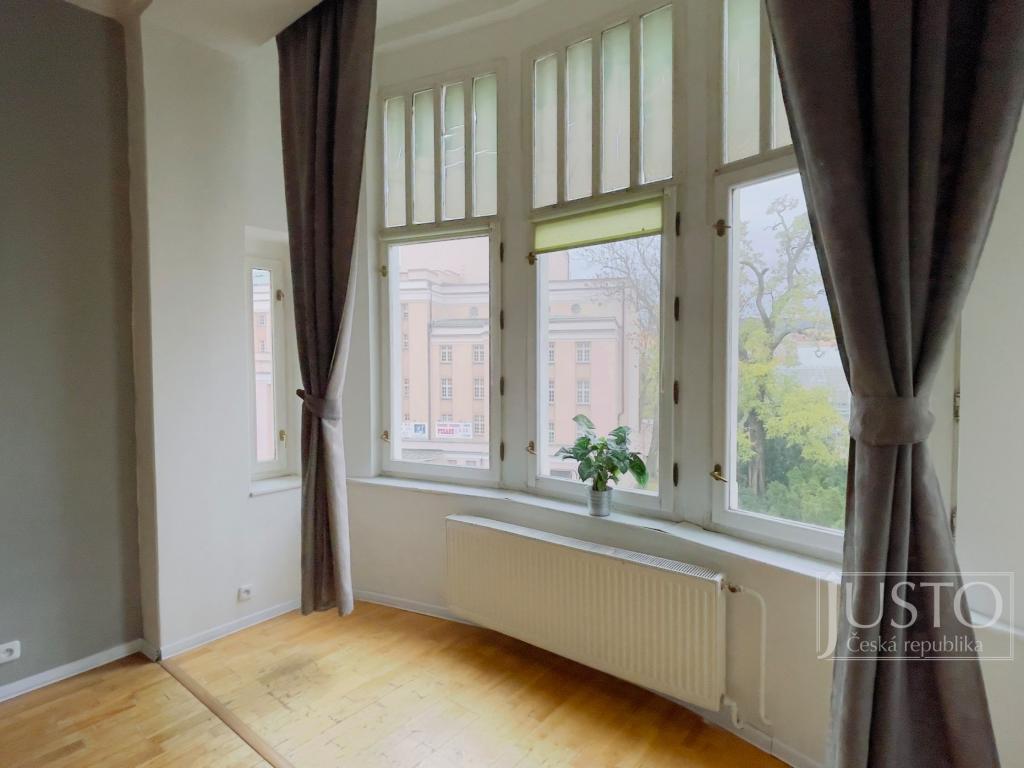 Pronajem bytu 3+1 150 m2