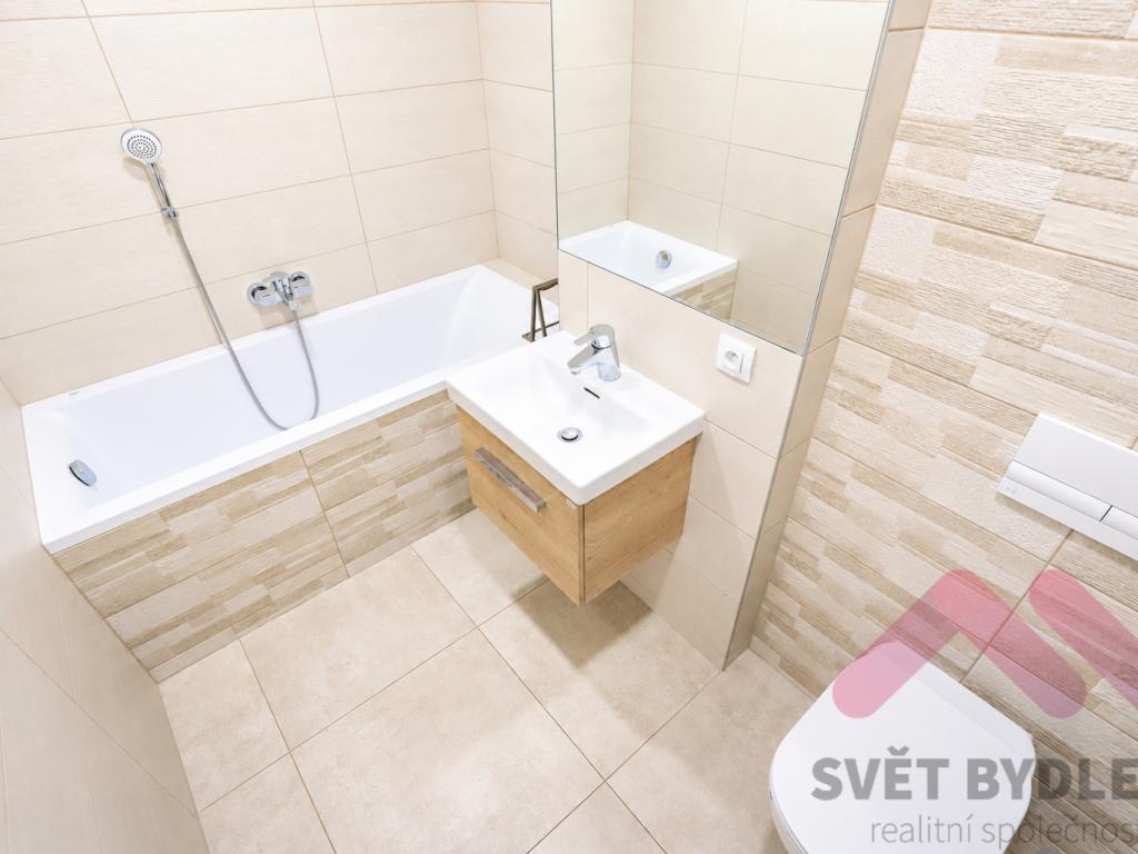 Pronájem bytu 2+kk 44 m2, Praha – náhled fotky 13