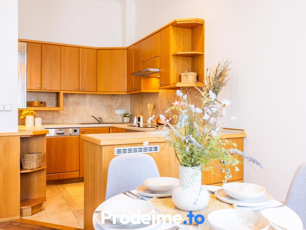Pronájem bytu 3+kk 110 m2