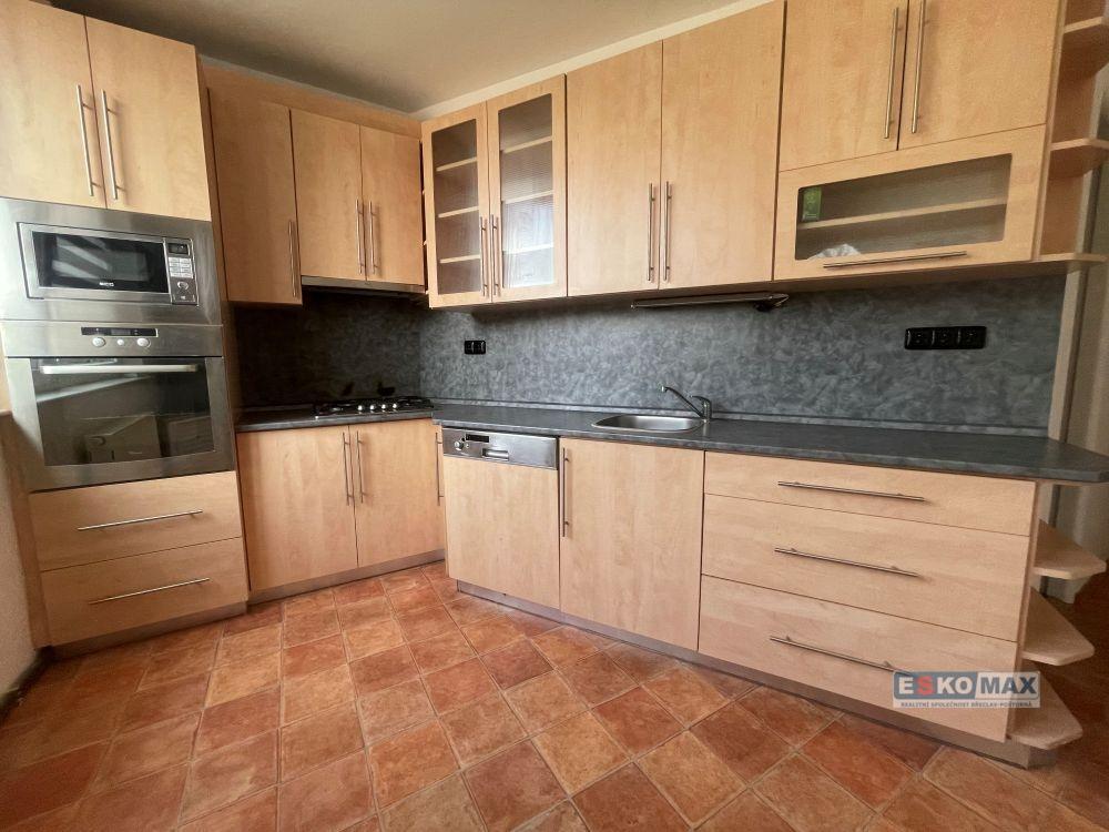 Pronájem bytu 2+1 80 m2