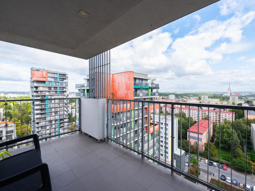 Prodej bytu 2+kk 71 m2, Praha – náhled fotky 17
