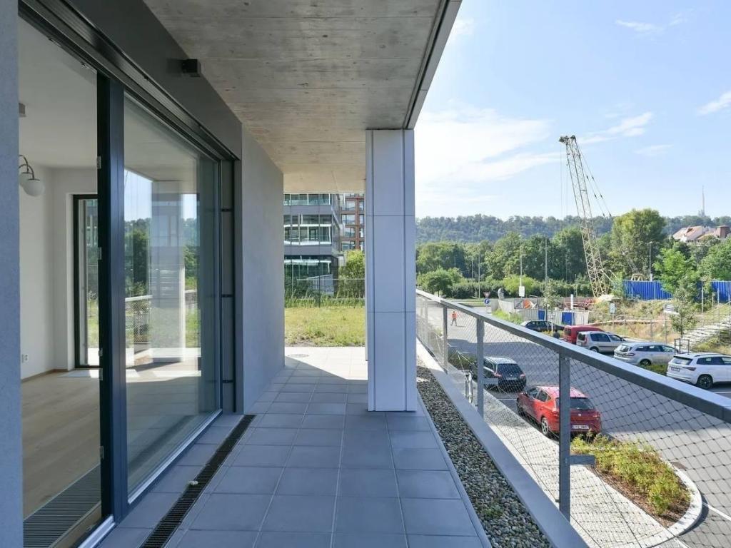 Pronájem bytu 2+kk 64 m2, Praha – náhled fotky 6