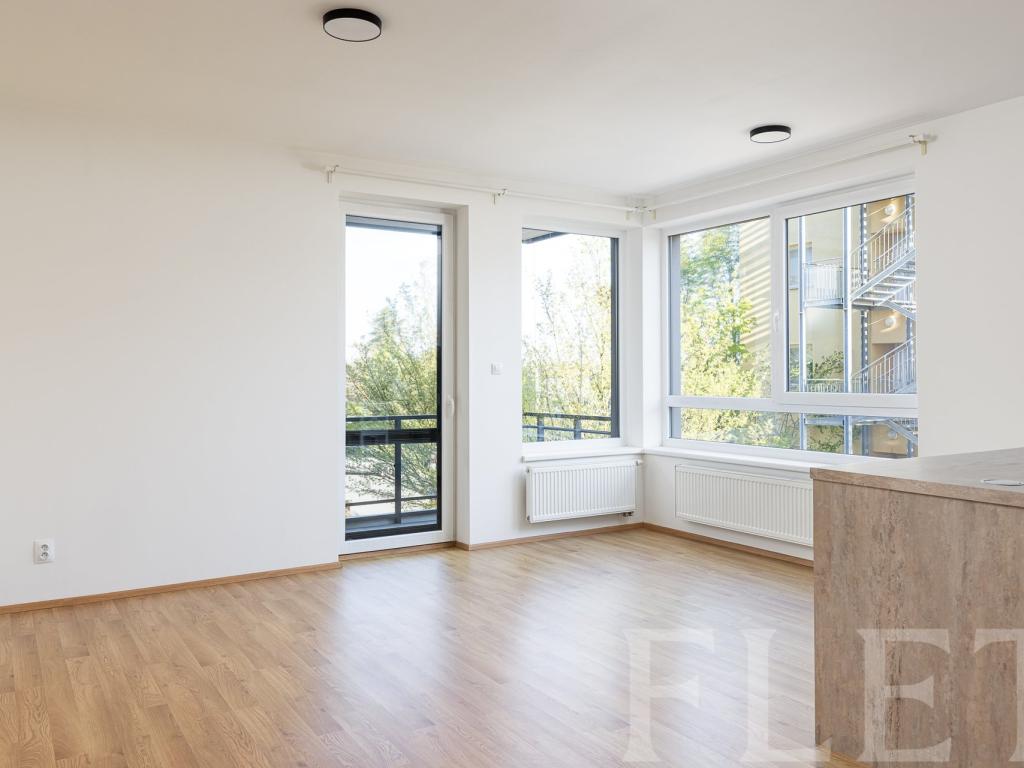 Pronájem bytu 2+kk 56 m2