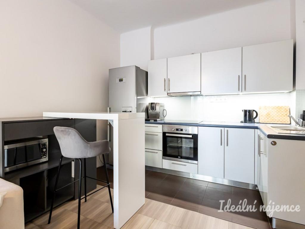 Pronájem bytu 2+kk 40 m2