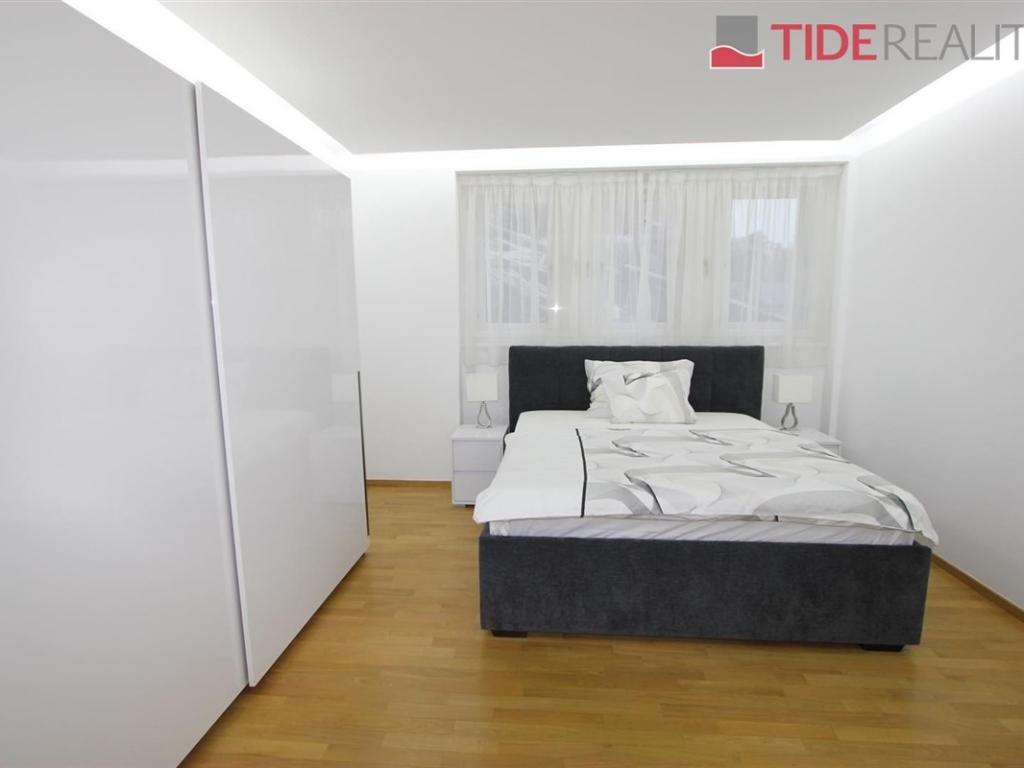 Pronájem bytu 3+kk 100 m2, Praha – náhled fotky 8