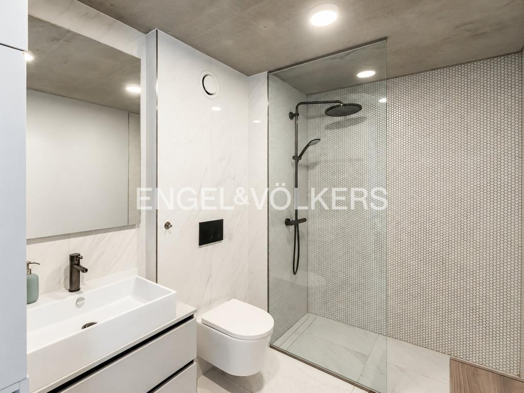 Pronájem bytu 1+kk 37 m2, Praha – náhled fotky 10