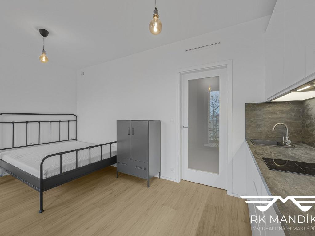 Pronájem bytu 1+kk 28 m2