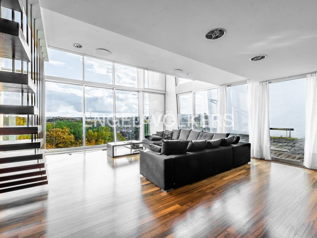 Pronájem bytu 5+kk 279 m2