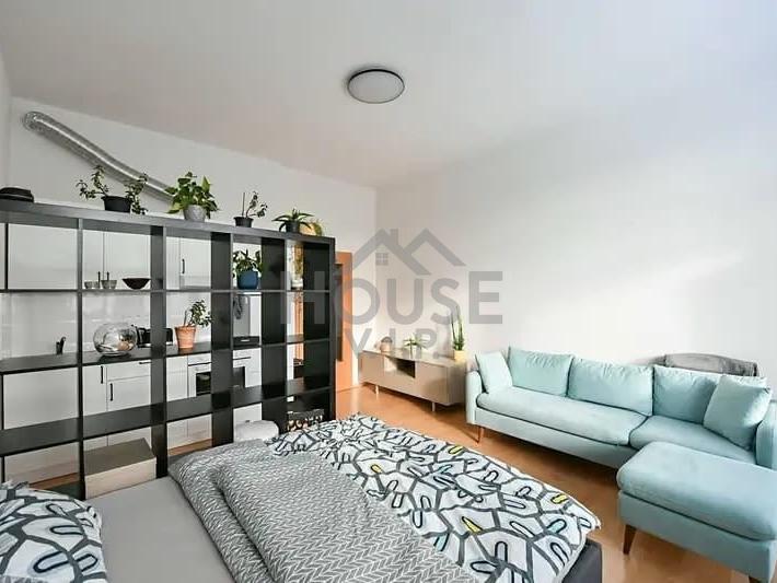 Pronájem bytu 1+kk 33 m2