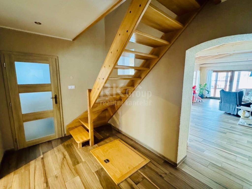 Pronájem domu 200 m2, Tři Sekery – náhled fotky 15