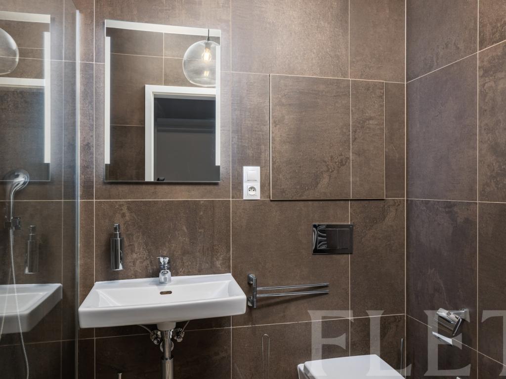 Pronájem bytu 1+kk 36 m2