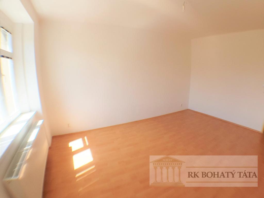 Pronájem bytu 2+1 65 m2