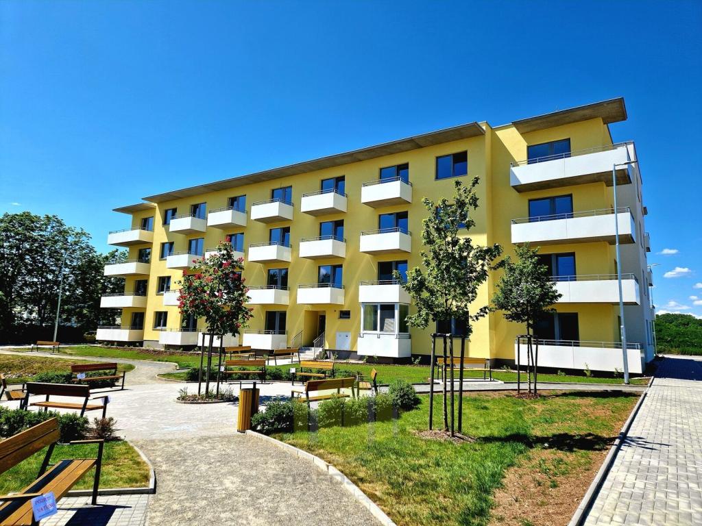 Pronájem bytu 1+kk 34 m2