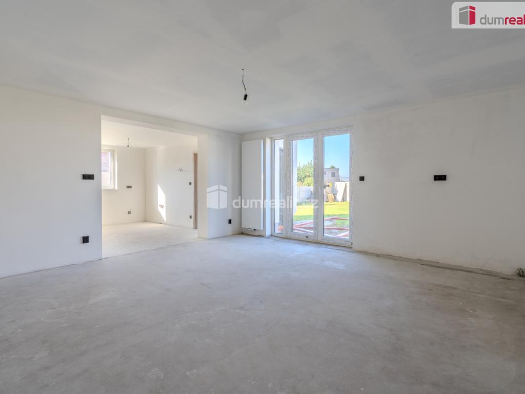 Prodej domu 460 m2, Vědomice – náhled fotky 11