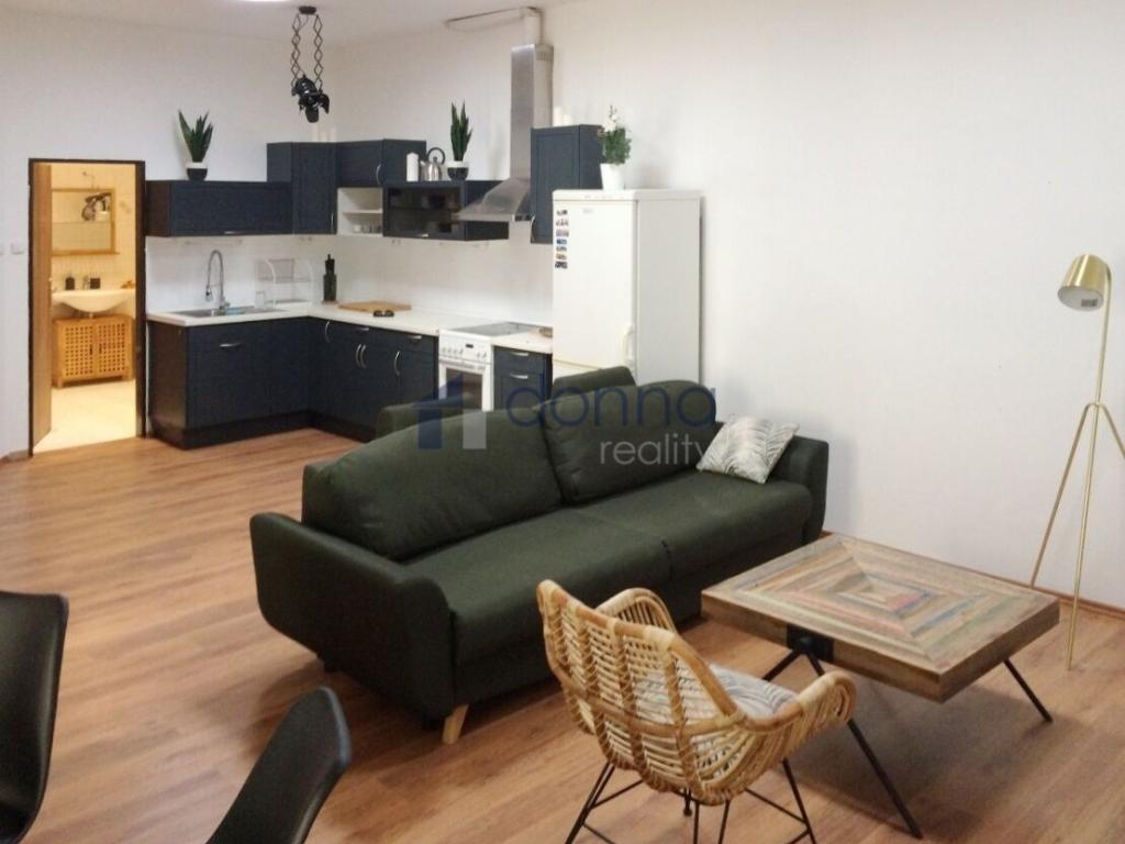 Pronájem bytu 3+kk 71 m2