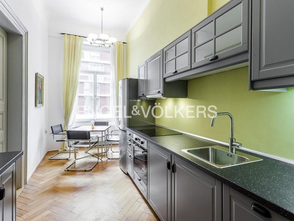 Pronájem bytu 1+1 42 m2