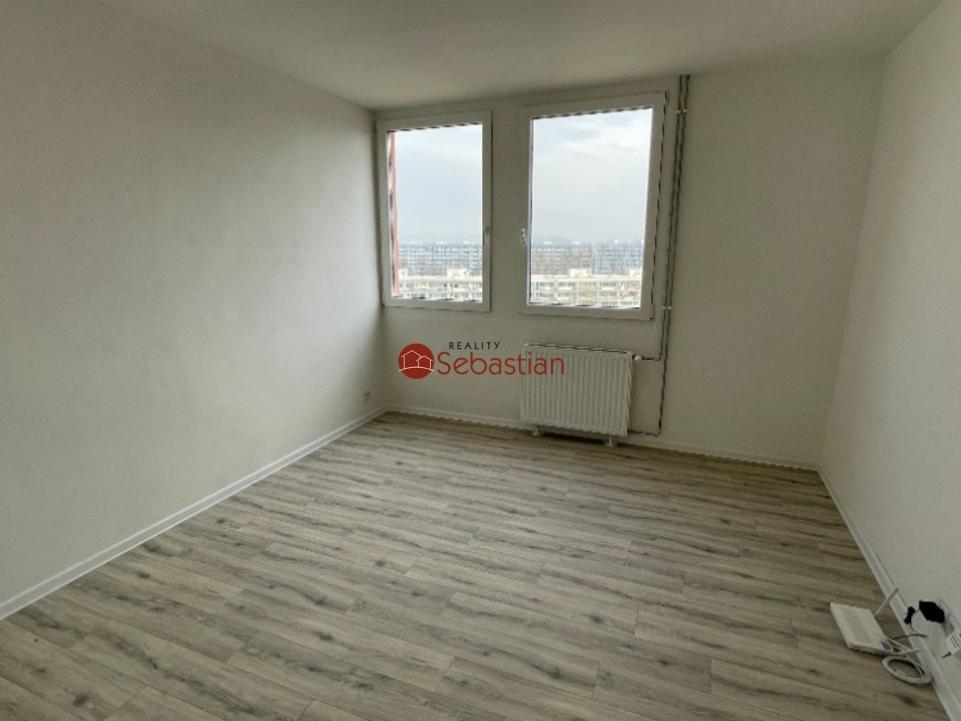 Pronájem bytu 2+1 38 m2