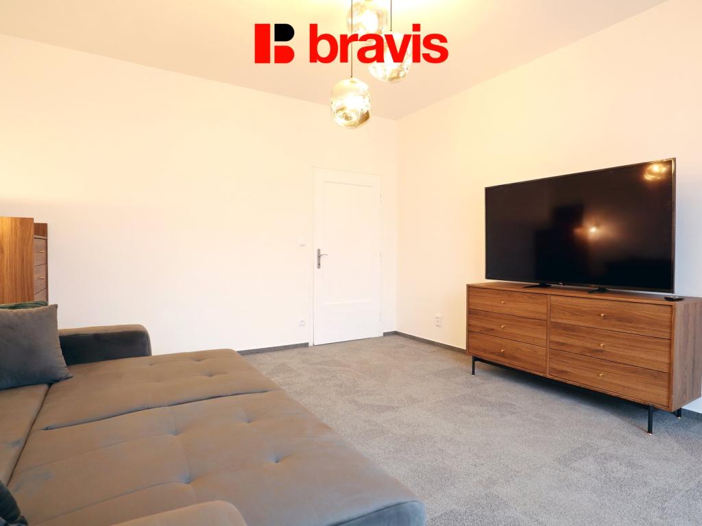 Pronájem bytu 1+1 43 m2