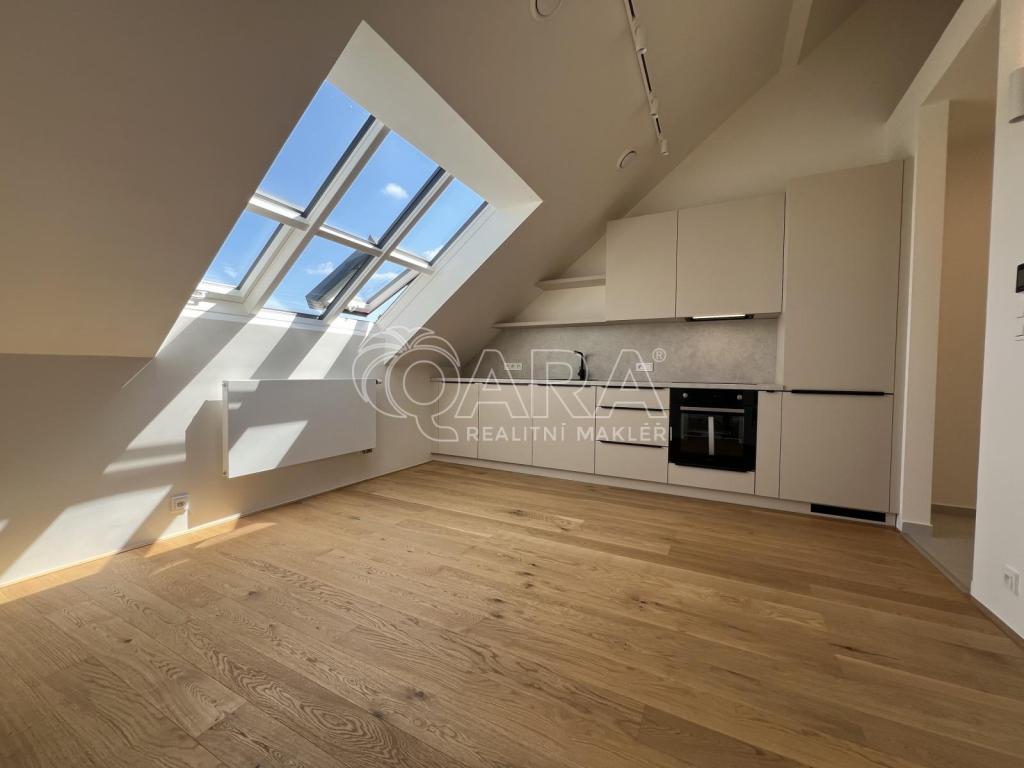 Pronájem bytu 2+kk 39 m2