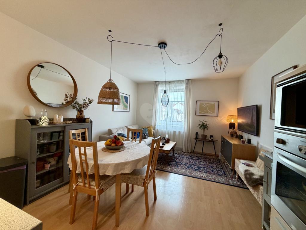 Pronájem bytu 2+kk 48 m2, Praha – náhled fotky 2