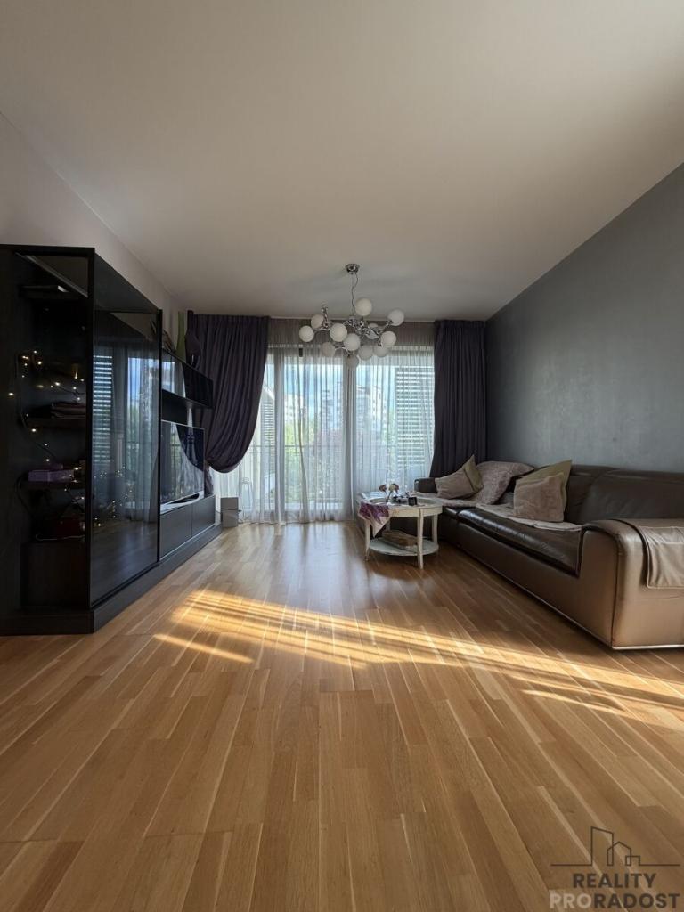 Pronájem bytu 3+kk 89 m2