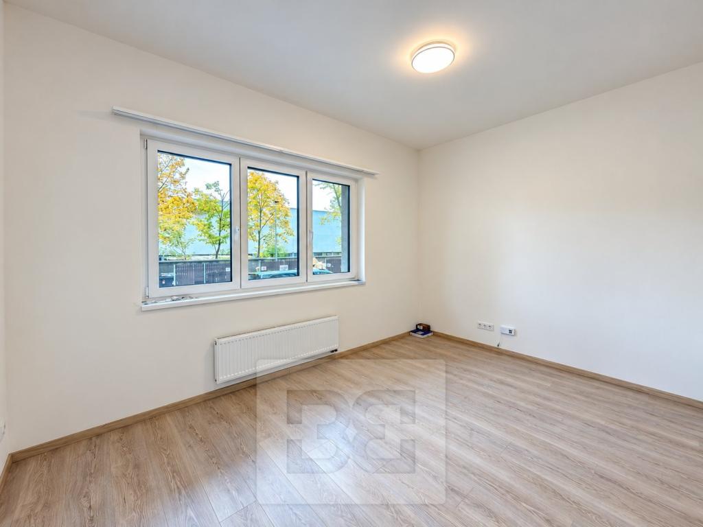 Pronájem bytu 1+kk 27 m2
