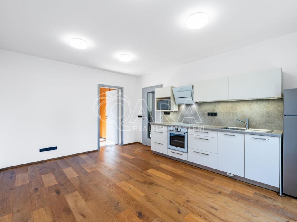 Pronájem bytu 2+kk 48 m2