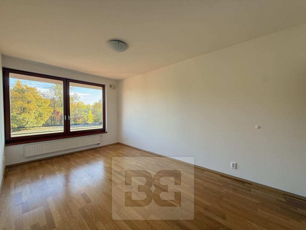 Pronájem bytu 2+kk 63 m2, Praha – náhled fotky 14