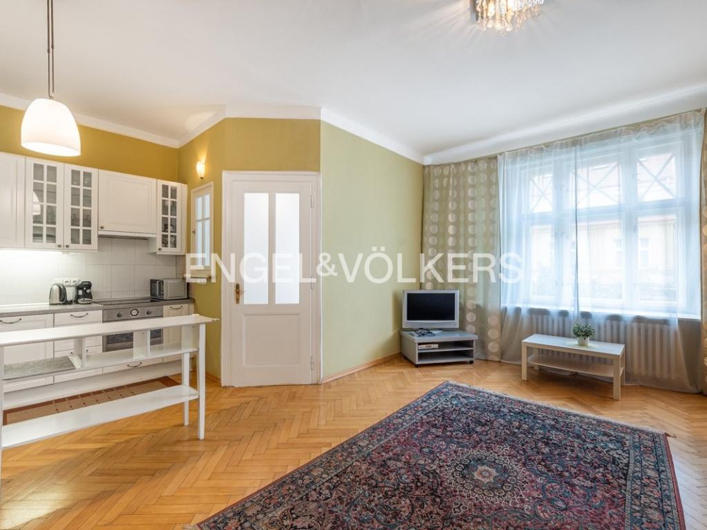 Pronájem bytu 4+kk 150 m2