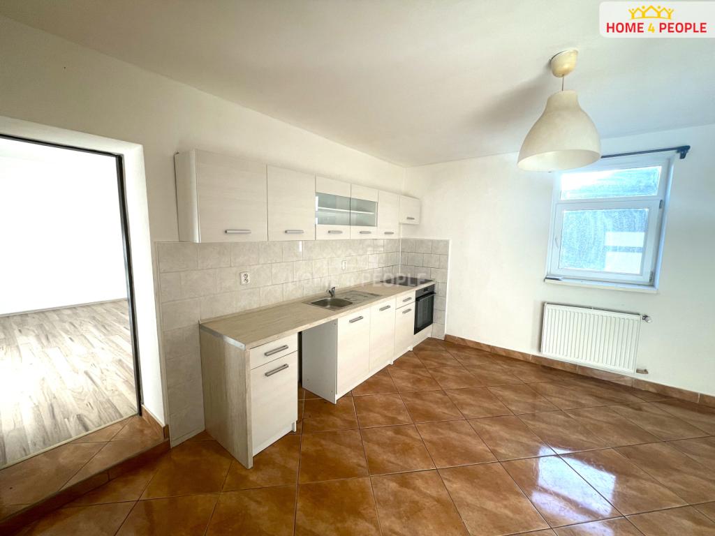 Pronájem bytu 2+1 68 m2