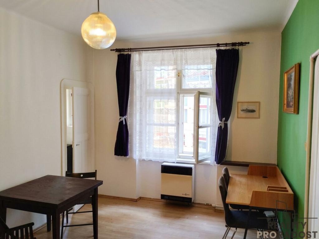 Pronájem bytu 1+1 50 m2