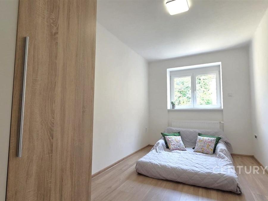 Pronájem bytu 2+kk 42 m2