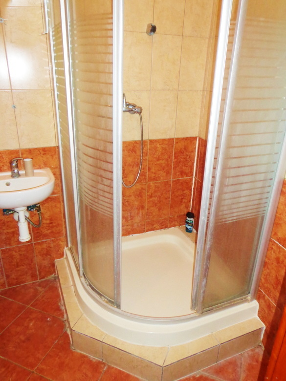 Spolubydleni bytu 2 lůžka 180 m2