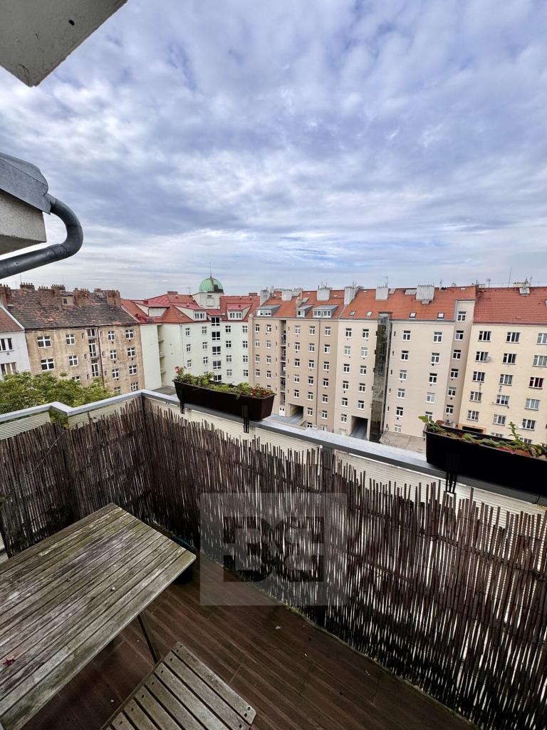 Pronájem bytu 3+kk 96 m2